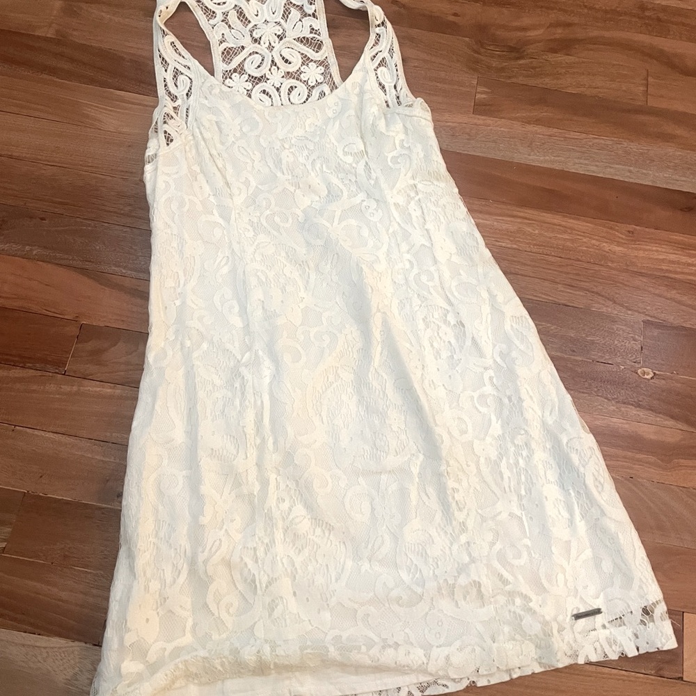 White short dress with crochet detail